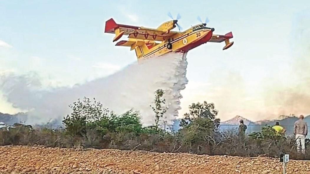 Torna il gran caldo: allerta incendi nel sud dell’isola