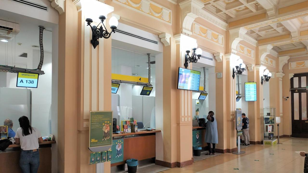 Sassari la sede delle Poste Italiane in via Brigata Sassari