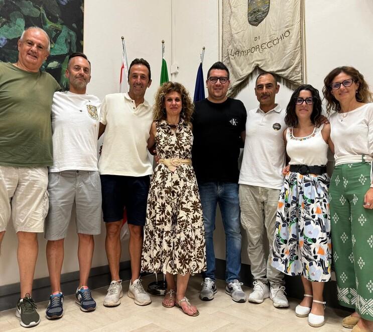 
	La giunta di Lamporecchio insieme ad Andrea Tafi e ai rappresentanti dell&rsquo;Unione Ciclistica Larcianese

