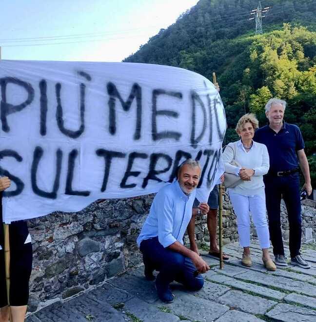 Borgo a Mozzano, flash mob per il punto di primo soccorso