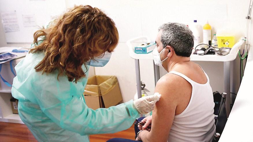 «A Oniferi molti anziani scelgono di non curarsi per non doversi spostare»