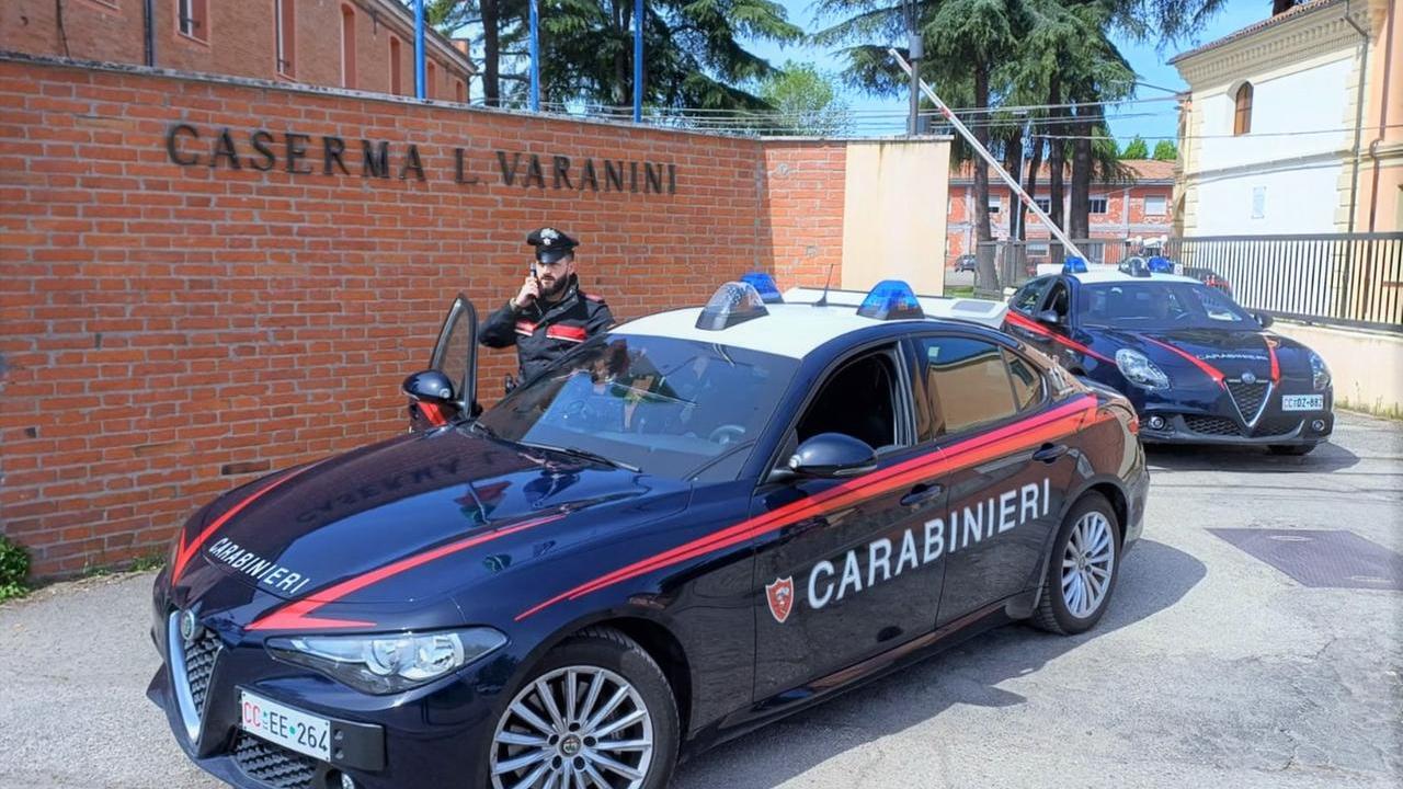 Salva la mamma dopo 16 anni di maltrattamenti del padre