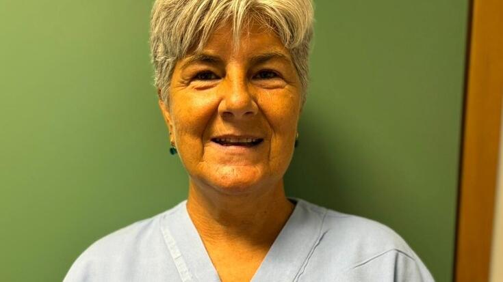 L’infermiera “Linda” va in pensione dopo 42 anni in corsia