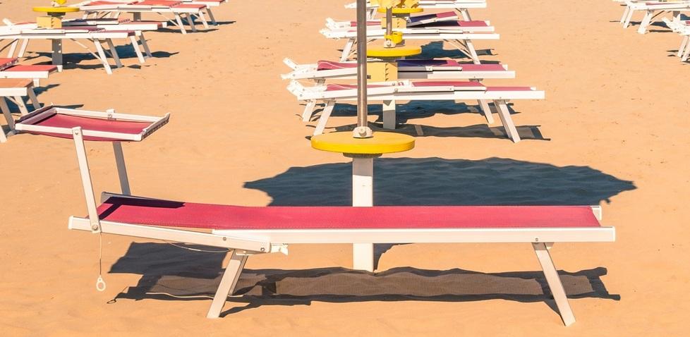 Capalbio, i prezzi folli per un lettino: l’affitto di poche ore e la mancata vigilanza