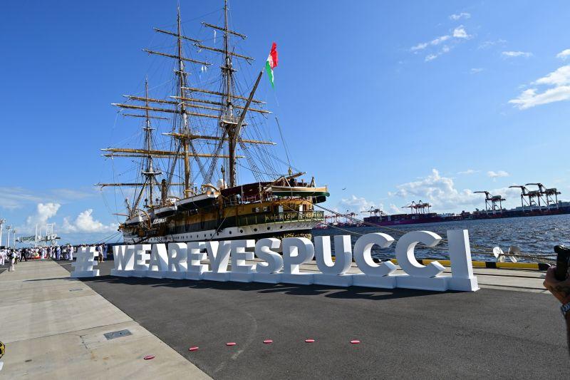 
	Nave Vespucci a Tokyo

