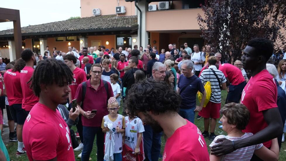 Bagno di folla al Cere per la nuova Unahotels