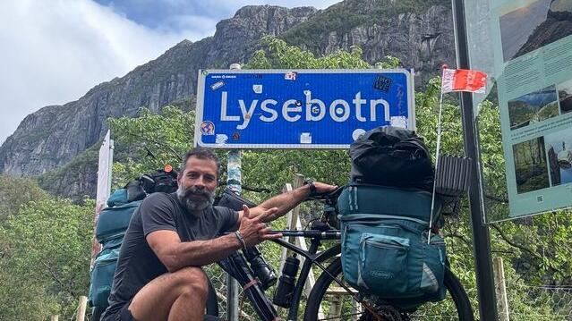 Dalla Norvegia alla Sicilia in bicicletta, l'avventura di Cristian