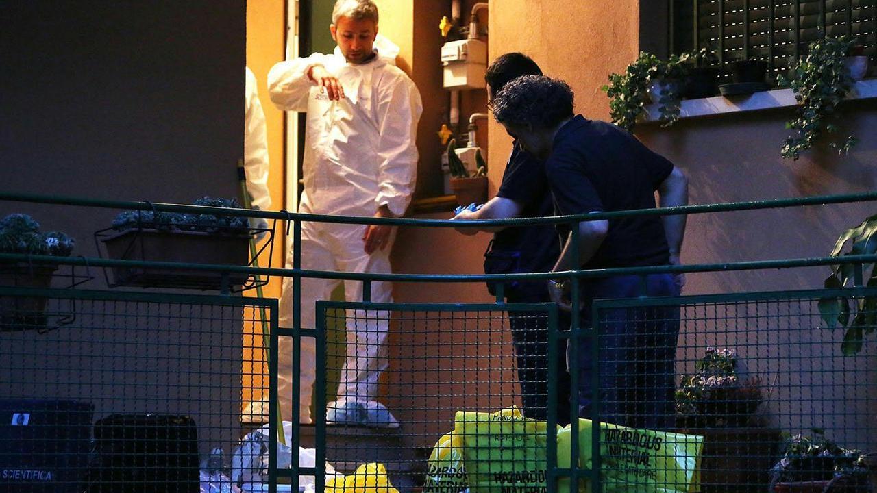 (il sopralluogo nella casa di Silvia Caramazza a Bologna nel 2013)