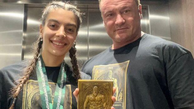 Giulia Polimeno trionfa ai Mondiali di Powerlifting