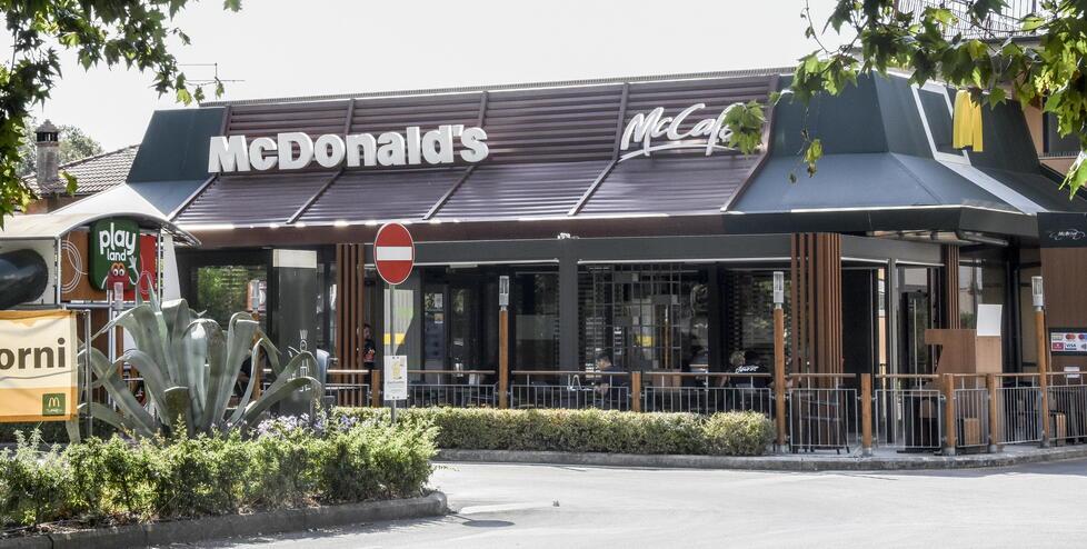 Il ristorante di via Senese (foto Agenzia Bf)
