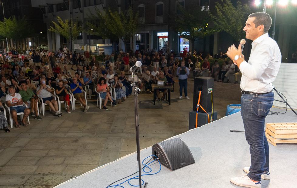 Ferrara, De Pascale alla Festa dell’Unità: «È bello vedervi in così tanti»