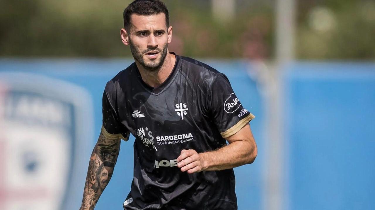 Il Cagliari e Pereiro si lasciano: accordo per la risoluzione del contratto