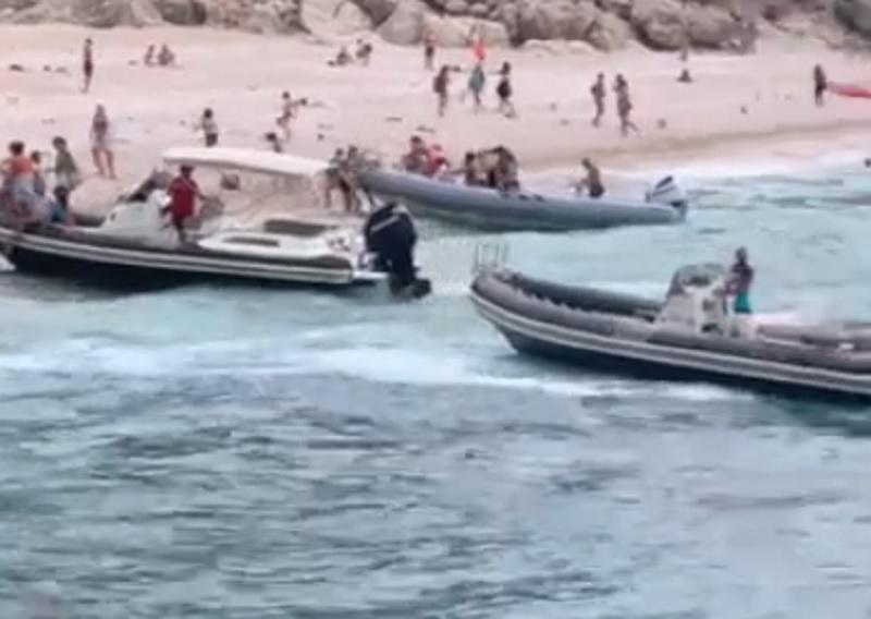 «Cala Sisine, era in arrivo una tempesta: i gommoni mettevano al sicuro i turisti»