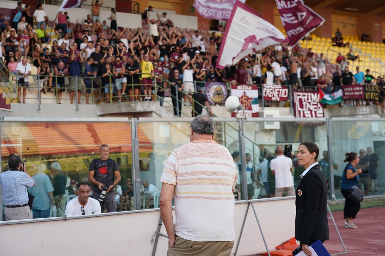 In 600 al Picchi a caricare il Livorno: «Riprendiamoci la serie C»