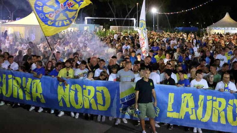 Carrarese, altri due arrivi. Ultimo assalto per Shpendi e Torregrossa