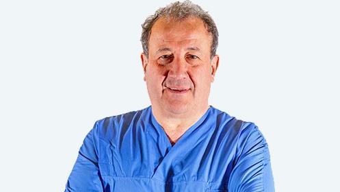 Il medico Luigi Ferrari e il figlio arrestati in Sri Lanka: «Hanno rubato farfalle»