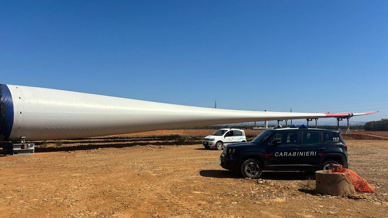 Attentato incendiario nel sito del parco eolico di Villacidro