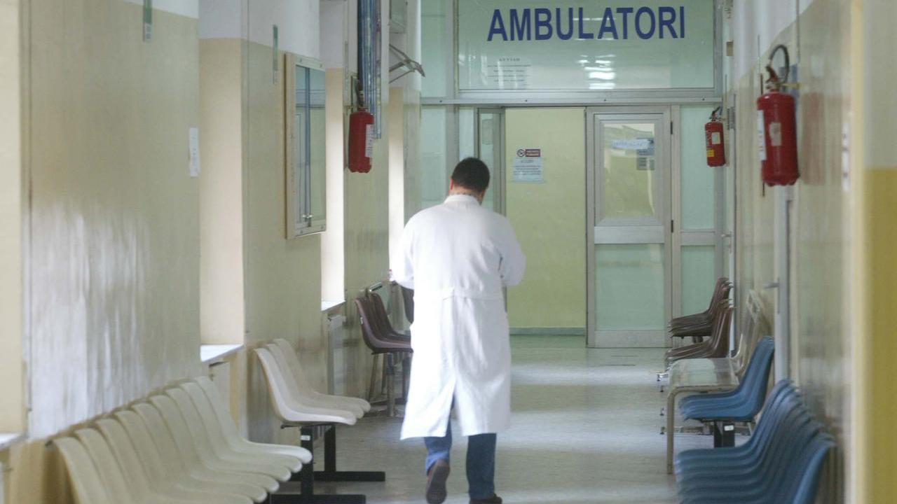 Ambulatori, bando regionale per 120 specialisti: ossigeno per Nuorese e Oristanese