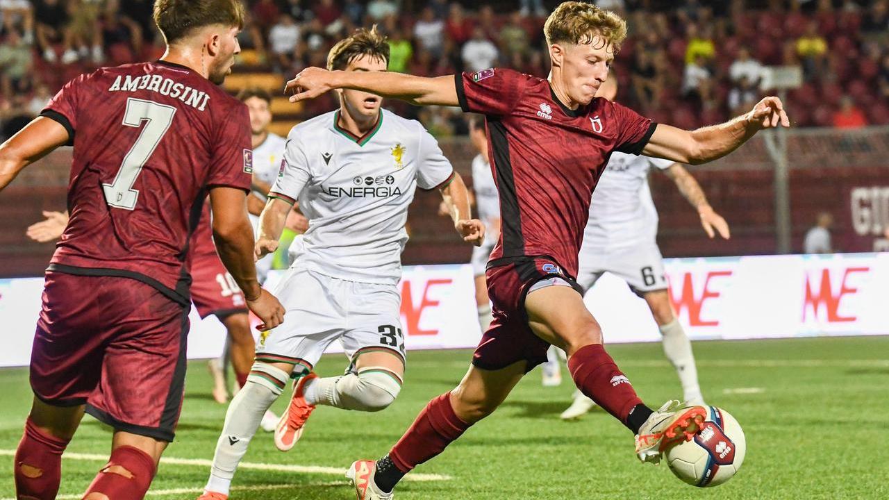 Un'azione della partita (Foto Fagiolini/Silvi)