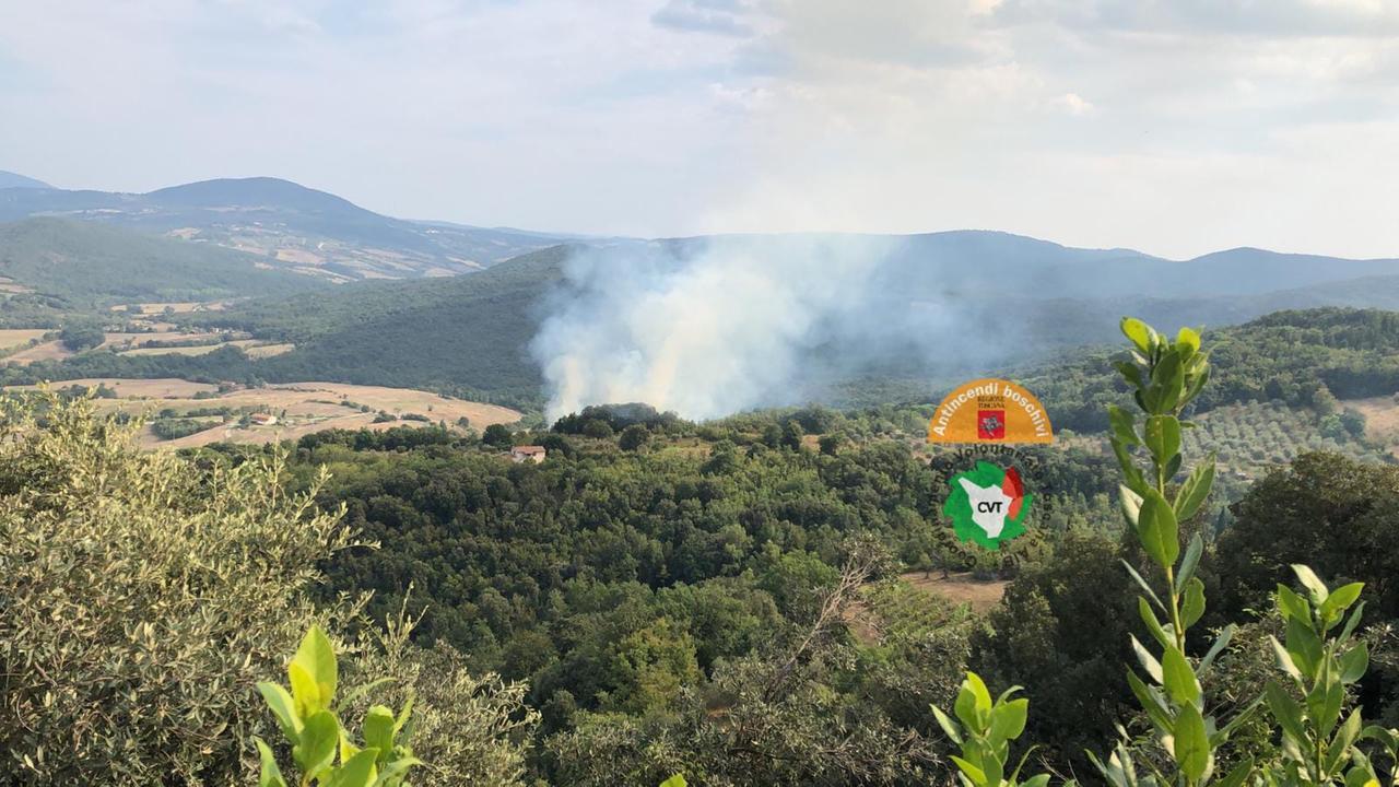 
	L'incendio nella zona


