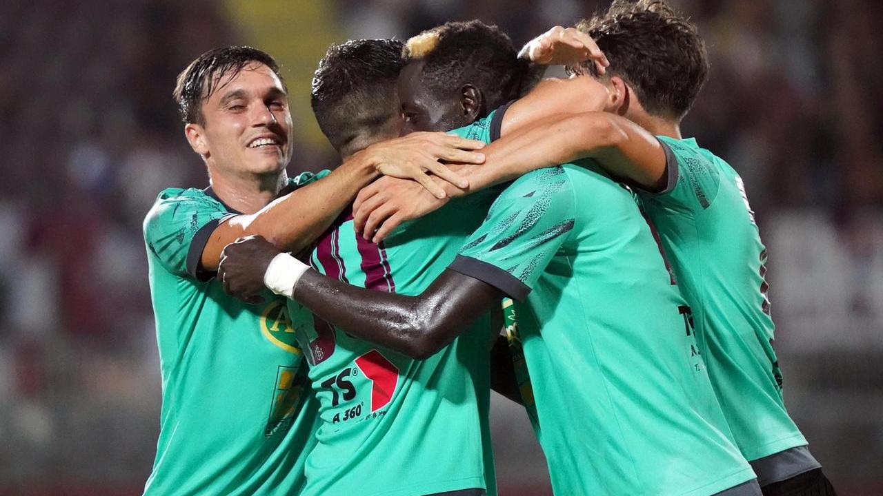 Livorno, tre bollicine amaranto in Coppa: battuto il Grosseto