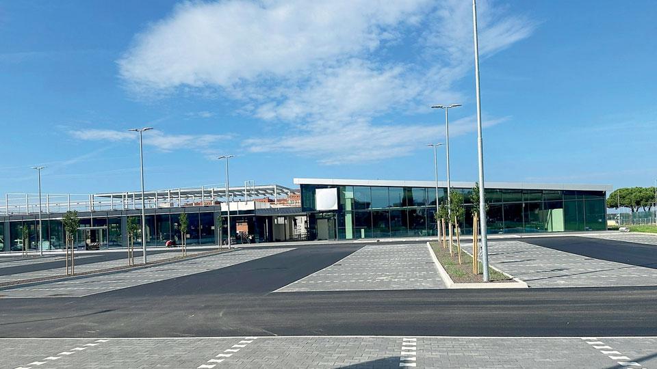 Il maxi supermercato Lidl di via di Collinaia: tutto è quasi pronto in vista della inaugurazione del punto vendita