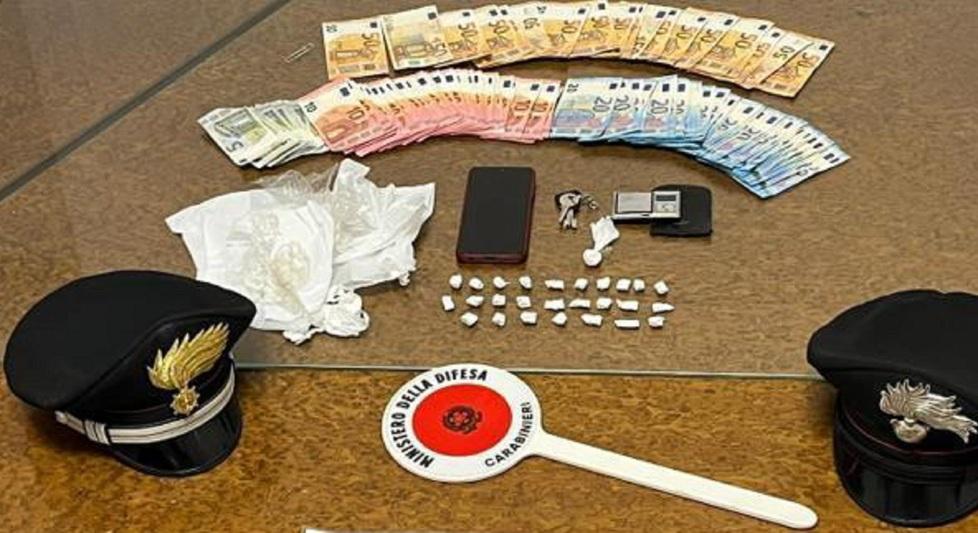 Nella foto un sequestro dei carabinieri (foto d’archivio)