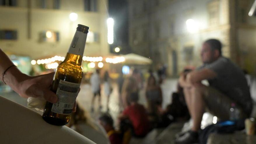 Prato, ai Ciliani la pazienza è finita: «Qui non si riesce a dormire»