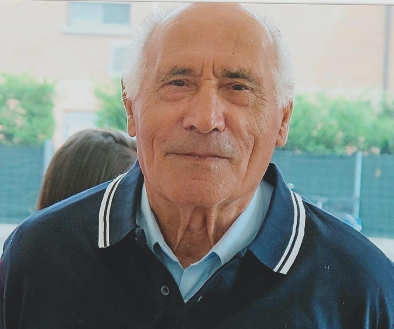 Addio al volontario Valentino Folloni