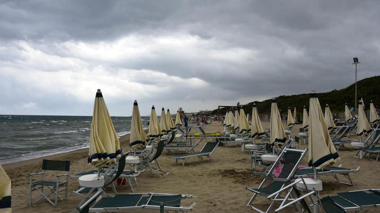 Maltempo in Toscana, in arrivo temporali e grandinate: le zone più a rischio