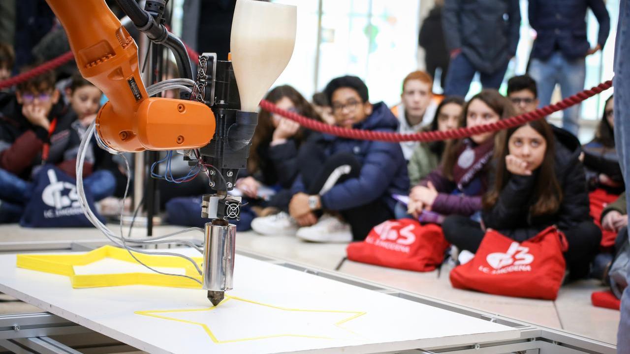 Intelligenza artificiale, il progetto delle scuole Mattarella di Modena all’Unesco