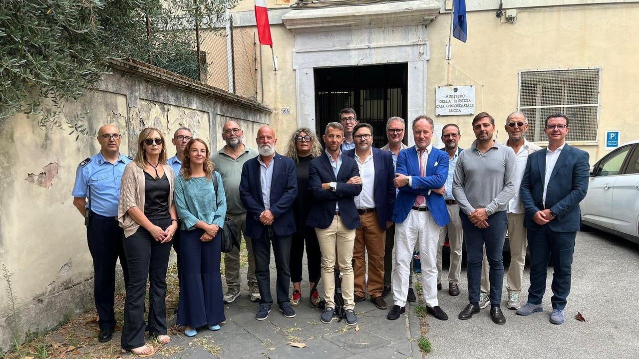 Lucca, la visita in carcere voluta dalle Camere Penali