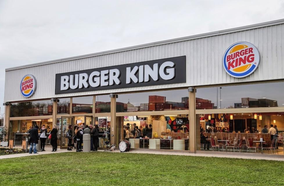 Il Burger King di Livorno (foto d'archivio)