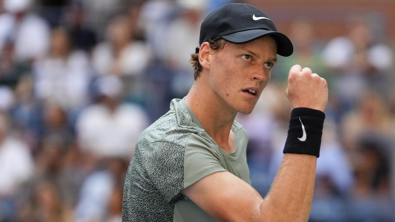 Us Open, Jannik Sinner batte Tommy Paul e vola ai quarti: incontrerà Daniil Medvedev