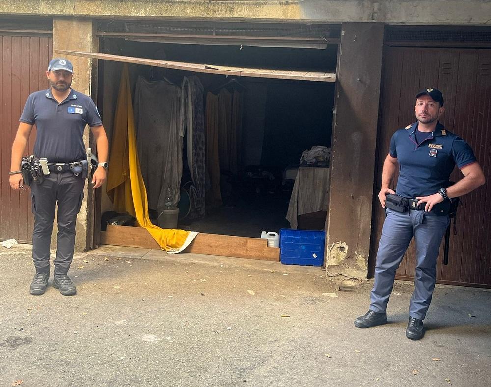 Giacigli abusivi nei garage, scatta la bonifica in via Turri e via Paradisi