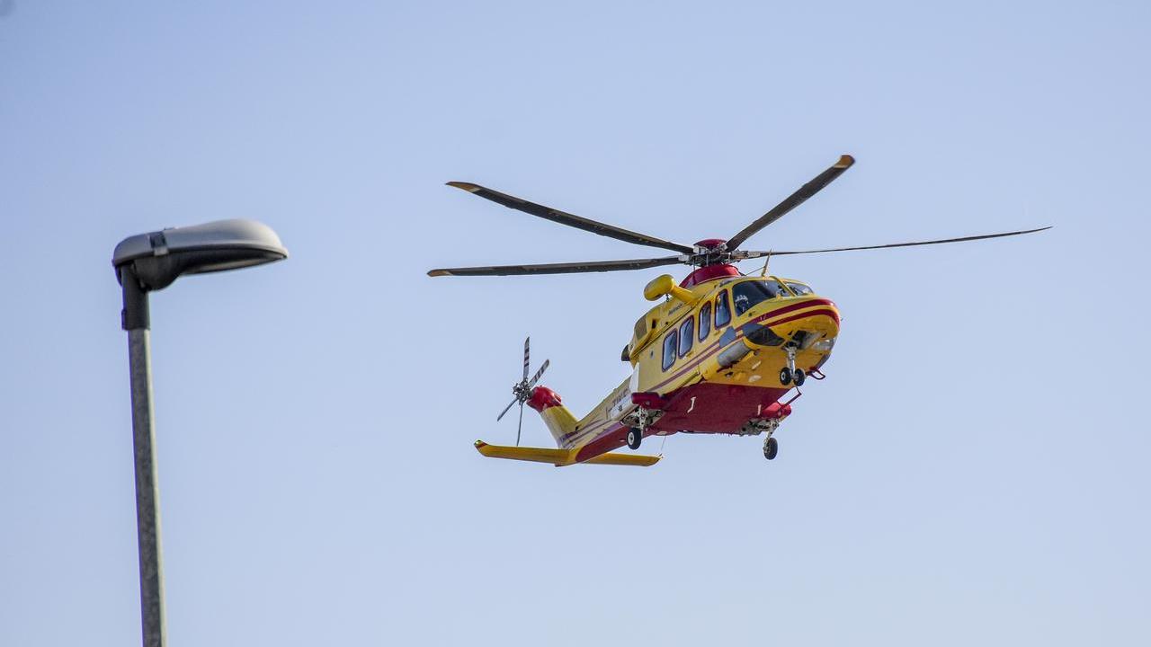 Elba, auto contro un albero: gravissime due donne