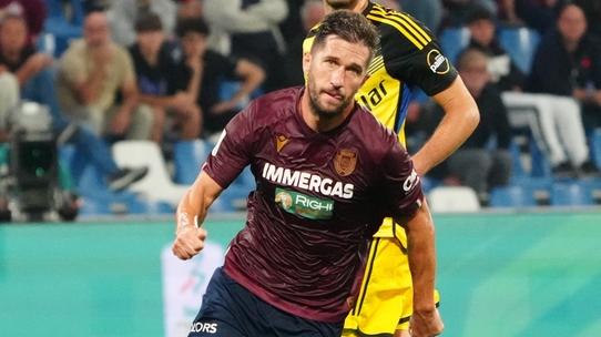 La Reggiana mette fuori rosa Kabashi e Pettinari