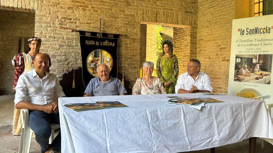 Oltre 23 quintali di tortellini fatti a mano: ecco la sagra a Castelfranco