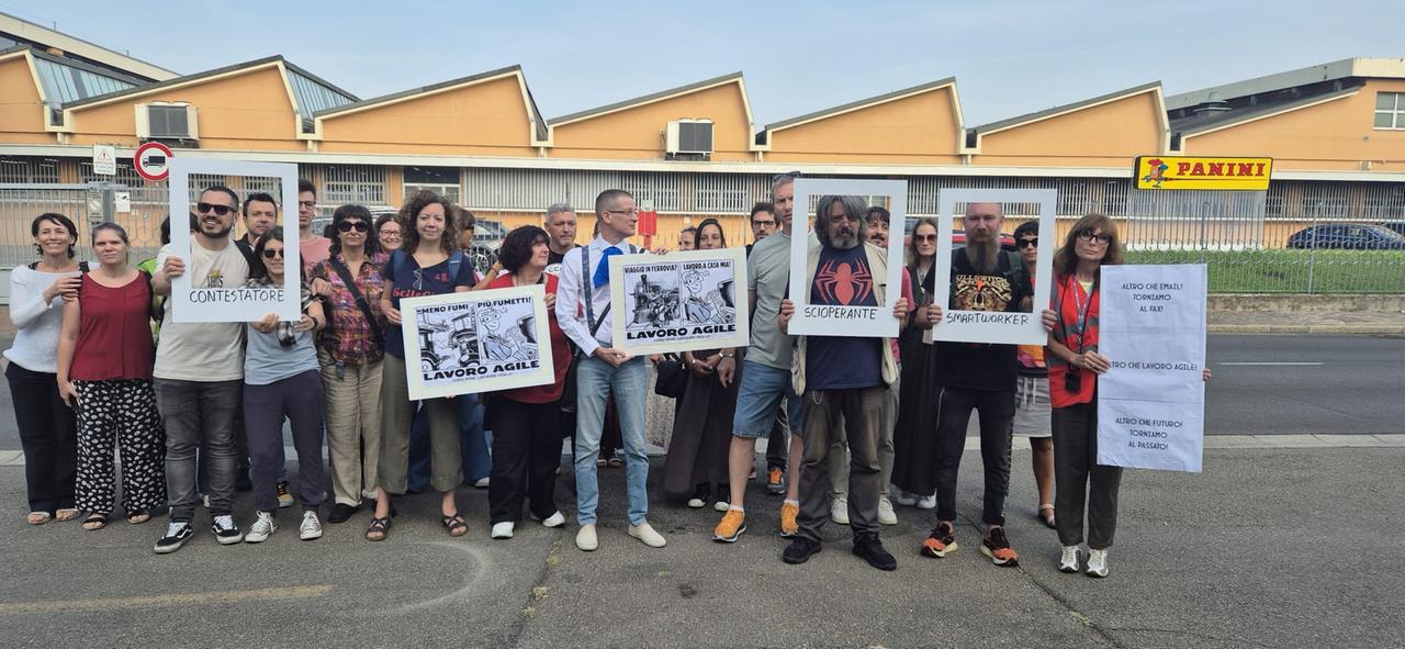 Modena, lavoratori in presidio alla Panini: «Ridateci le ore di smart working»