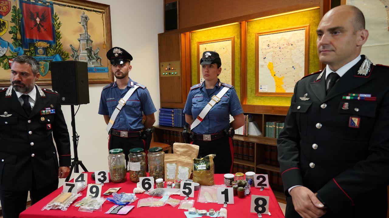 Livorno, il viaggio in Spagna e i 31 chili di droga nascosti in auto: «Torno domenica, c’è meno gente». Le intercettazioni
