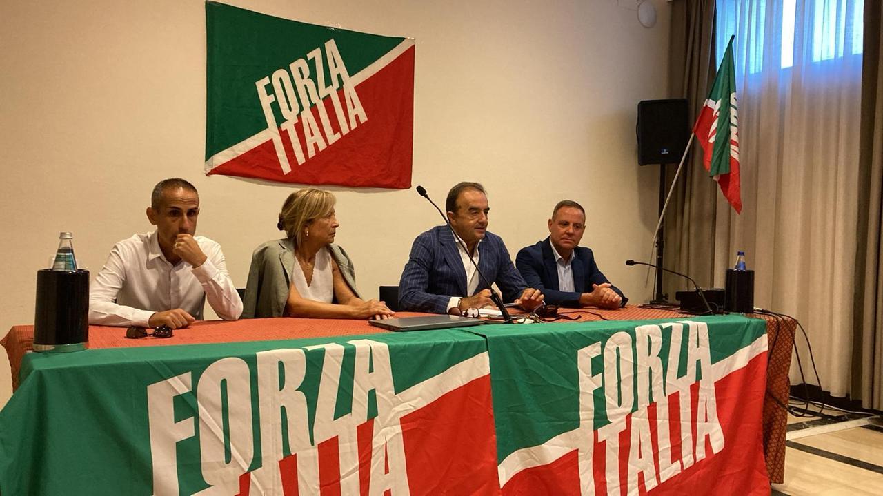 Alghero, Nina Ansini lascia l’Udc e entra in Forza Italia