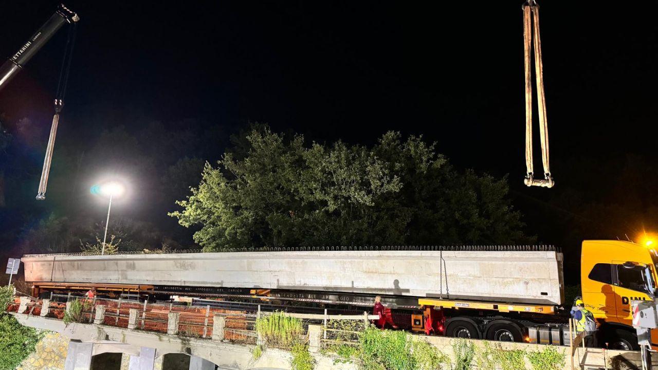 
	Il varo in notturna del Ponte Lungo

