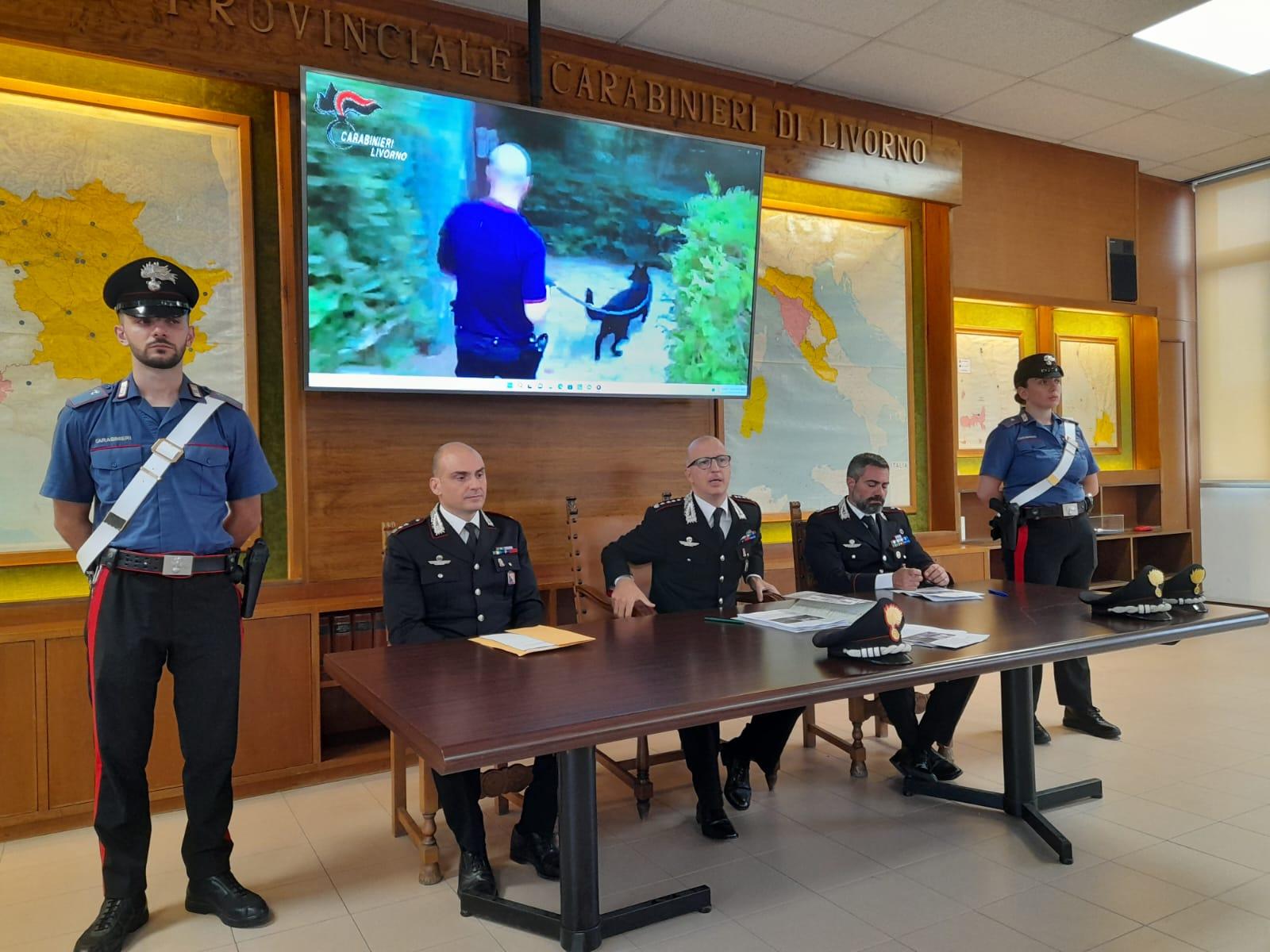 Un momento della conferenza stampa al comando provinciale dell'Arma dei carabinieri di Livorno