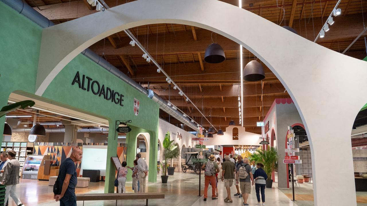 Da Fico a Grand Tour Italia: «A Bologna l’Università del mangiar bene»