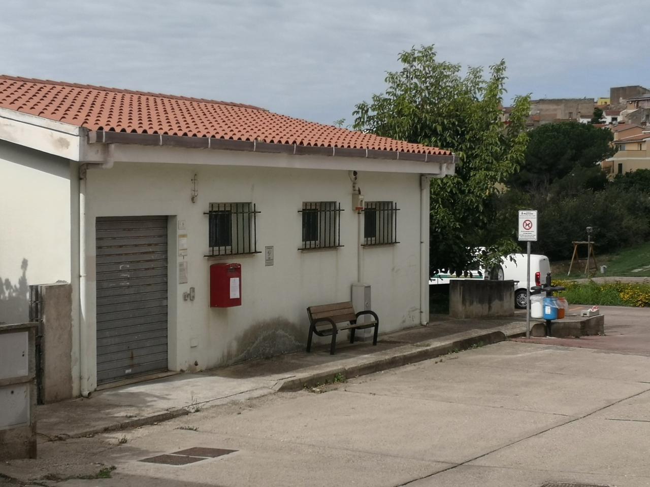 
	L'ufficio postale di Magomadas

