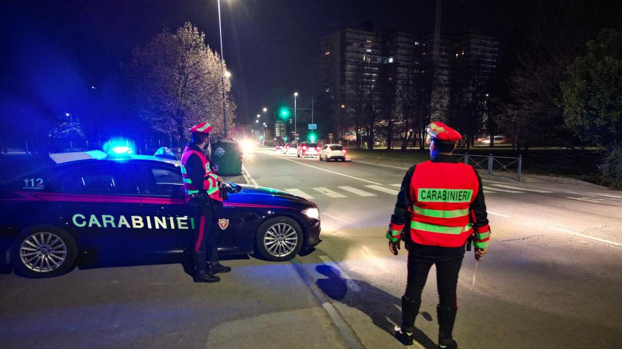 Savignano, ladro ripreso nel salotto: «Terrificante»