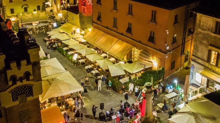 Montecatini Alto, torna “Oltre la Rocca” e il borgo si trasforma in un teatro all’aperto