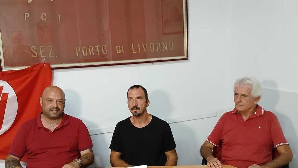 Livorno, l'arena Astra si tinge di rosso: i comunisti toscani nel circolo degli operai - Il porogramma