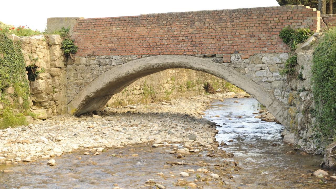 Il ponte sul torrente Bagnolo a Montemurlo