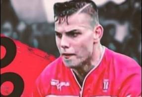 Ex rugbista degli Highlanders Formigine insegue e placca due ladri